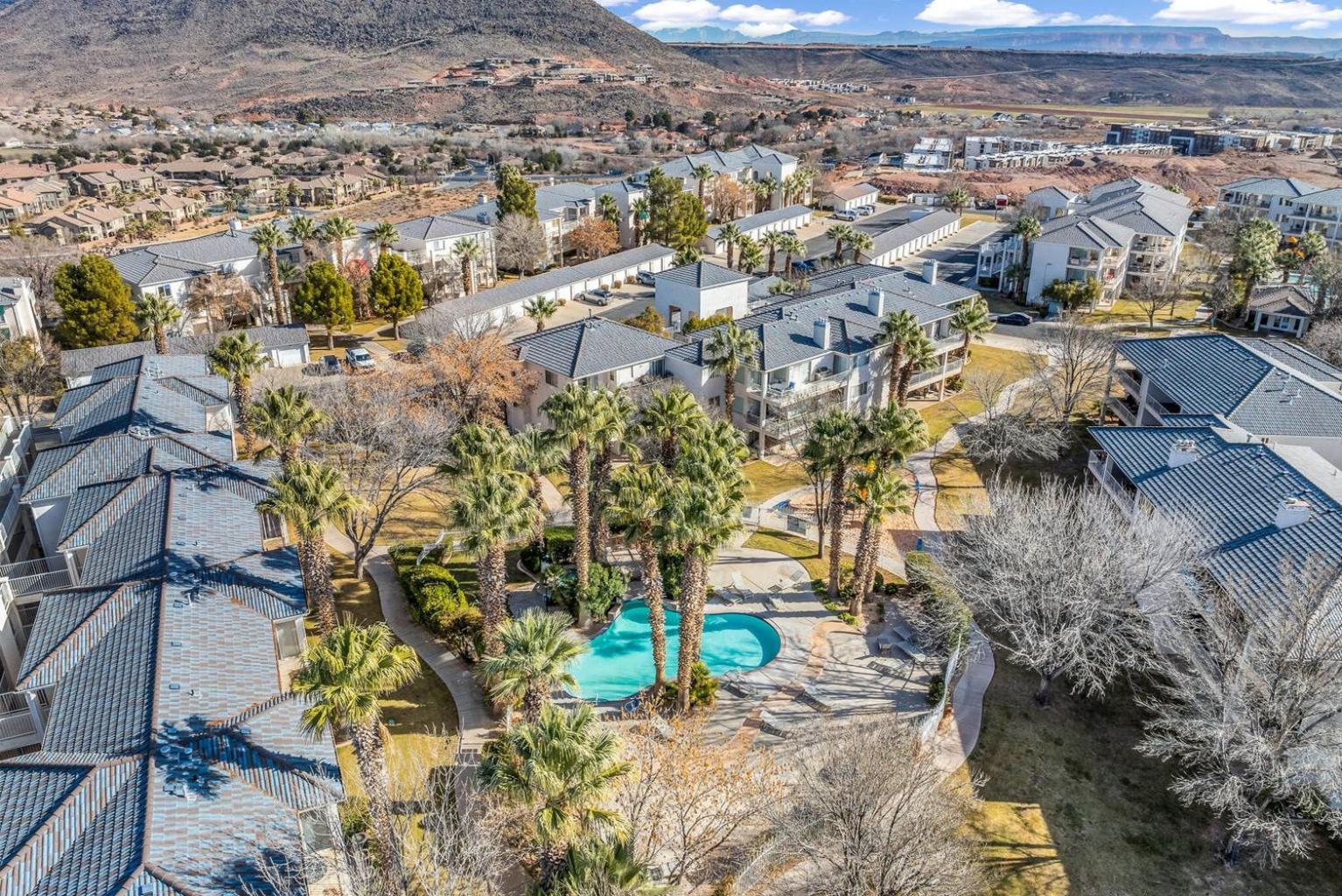 Modern Resort Condo - Pools, Courts & Scenic Views Σεντ Τζορτζ Εξωτερικό φωτογραφία
